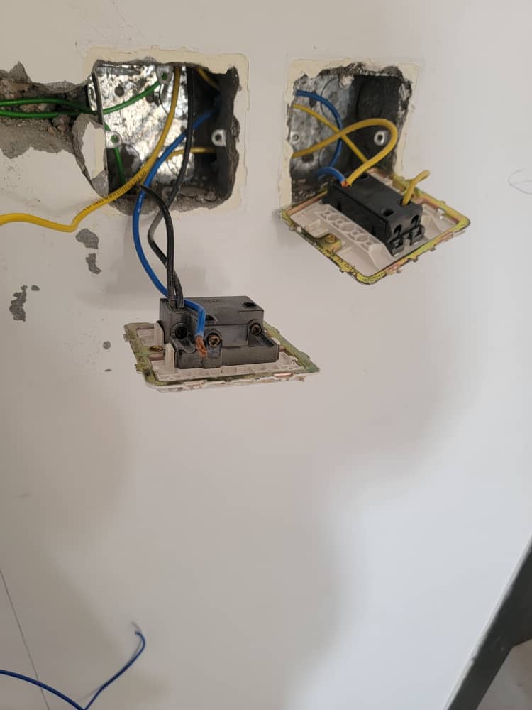 اشغال سباكه وكهرباء