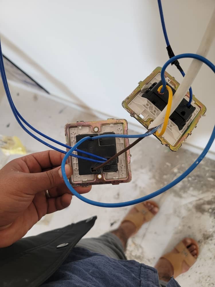 اشغال سباكه وكهرباء