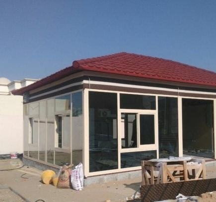 بناء ملاحق ومجالس