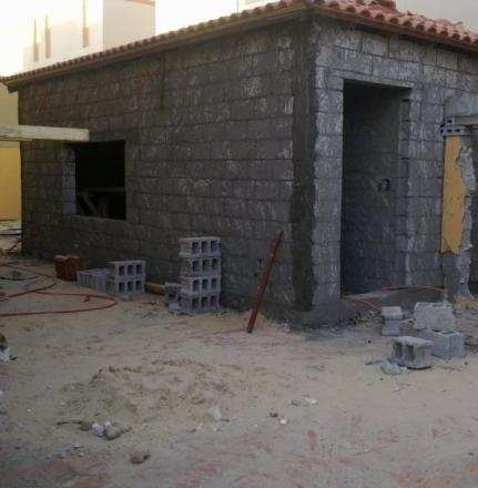 بناء ملاحق ومجالس