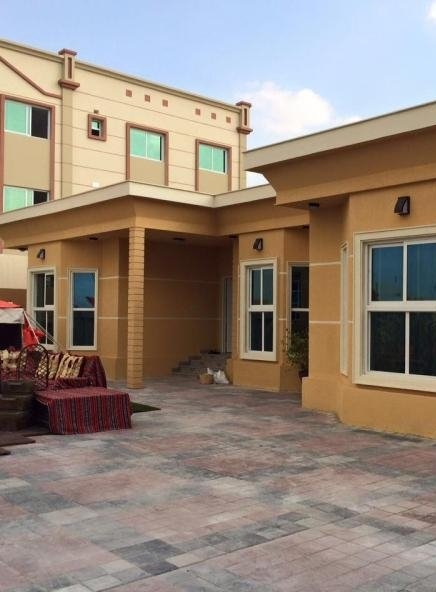 بناء ملاحق ومجالس